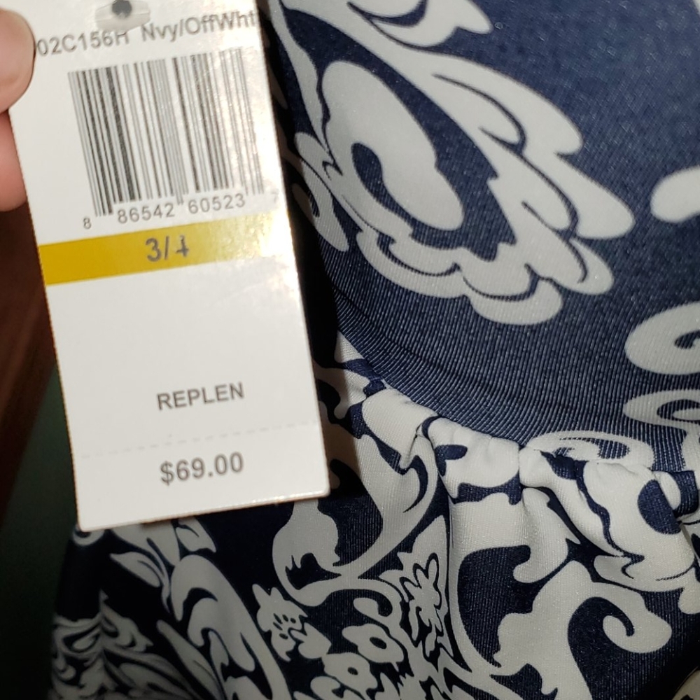 Pattern dress - Picture 7 of 7